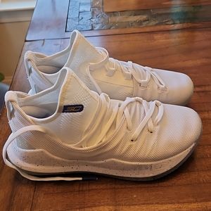 Steph Curry boys 5 low top sneakers